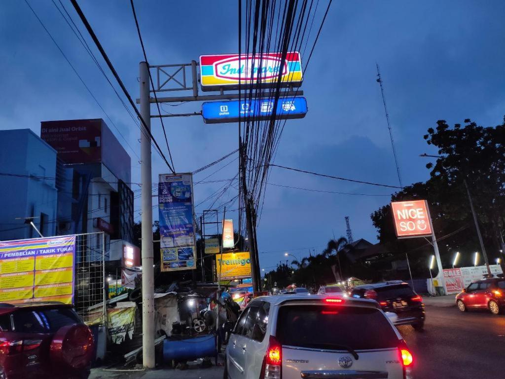 Hotel Syariah Tremigo Guesthouse Cirebon Luaran gambar