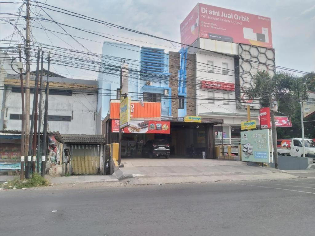 Hotel Syariah Tremigo Guesthouse Cirebon Luaran gambar