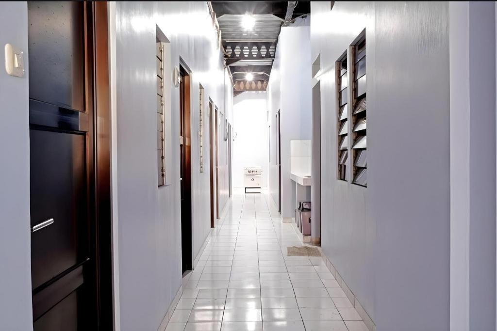 Hotel Syariah Tremigo Guesthouse Cirebon Luaran gambar